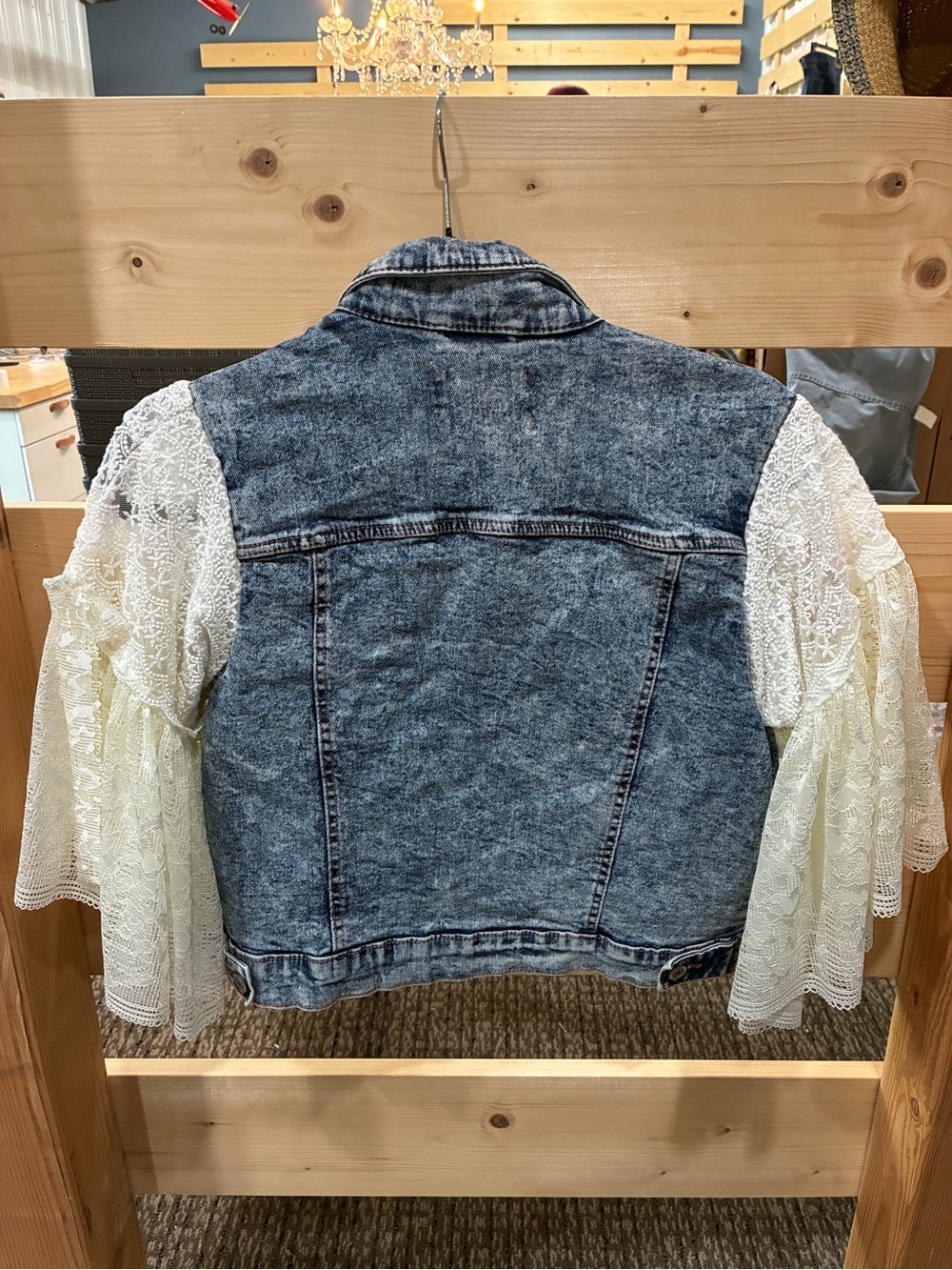 Upcycled ASHLEY Vintage Lace Sleeve Acid-Wash Denim Jacket - Picture 3 of 7